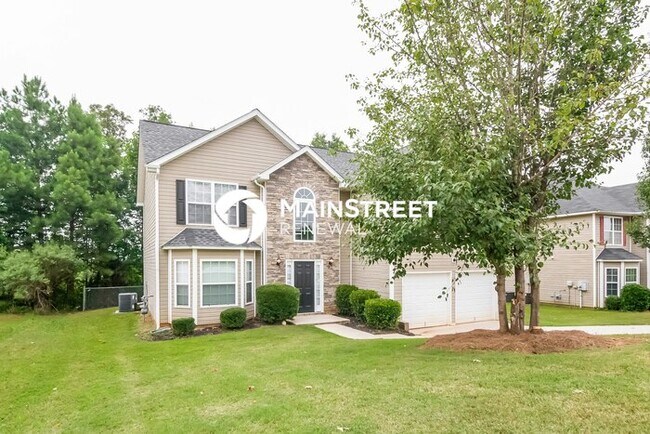 Foto del edificio - 4 Bedroom Pet-Friendly Home in Douglasville, GA with Main Street Renewal