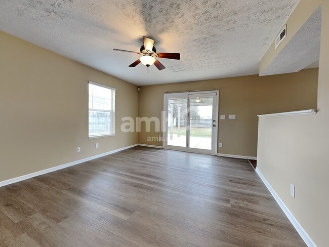 Foto del edificio - 9255 Heritage Glen Dr