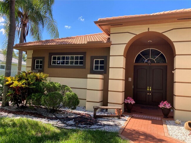 Building Photo - 13827 SW 44th St