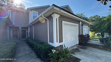 Building Photo - 771 Scrub Jay Dr