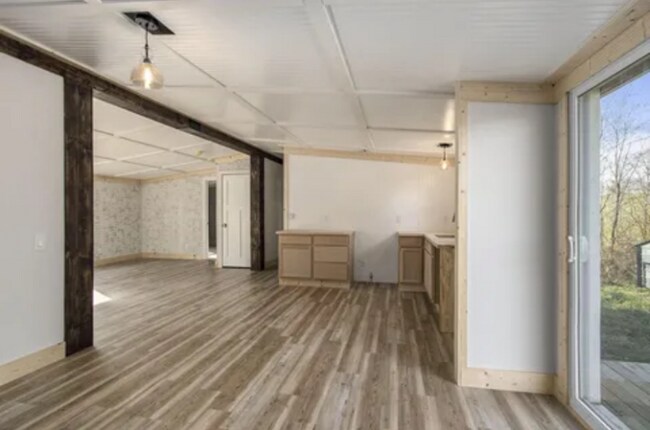 Foto del edificio - 11672 Cranberry Lake Rd