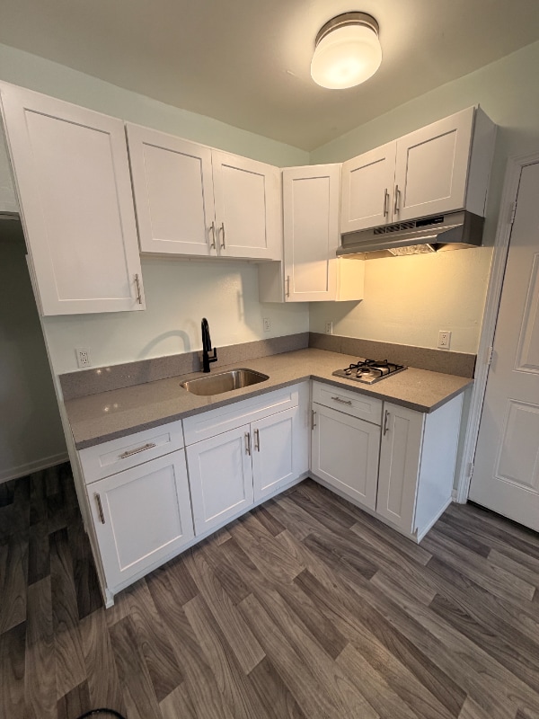 Photo - 1820 W 11th St Apartment