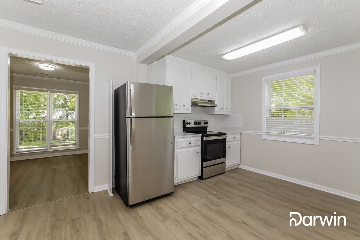 Primary Photo - 15 Fair Ridge Ct, Covington, GA 30016