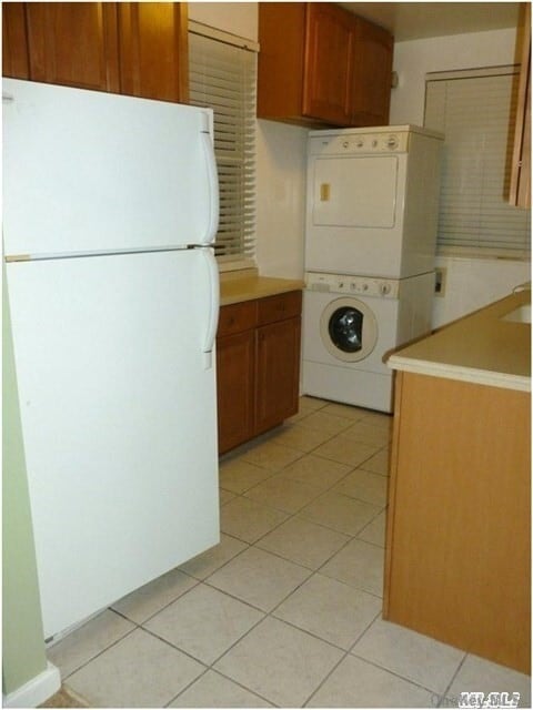 Building Photo - 264-8 73rd Ave