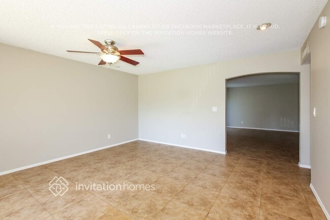 Building Photo - 5416 W Diana Ave