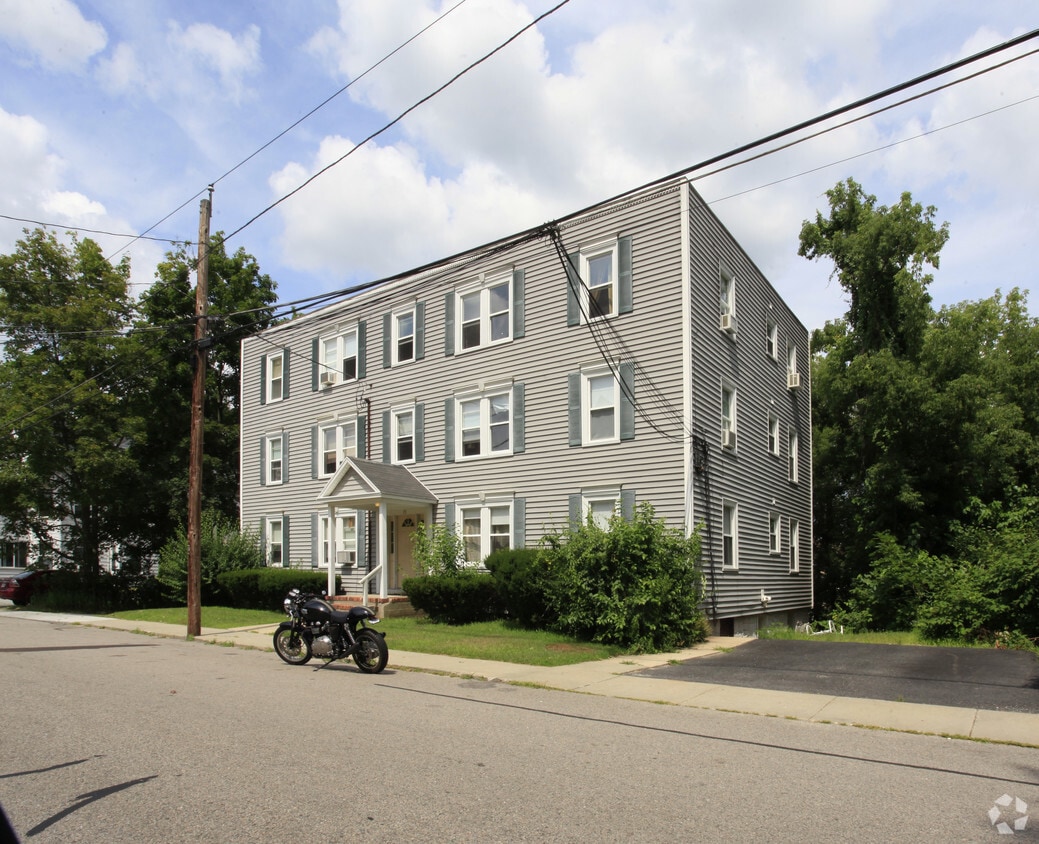 Primary Photo - 33 Grant St