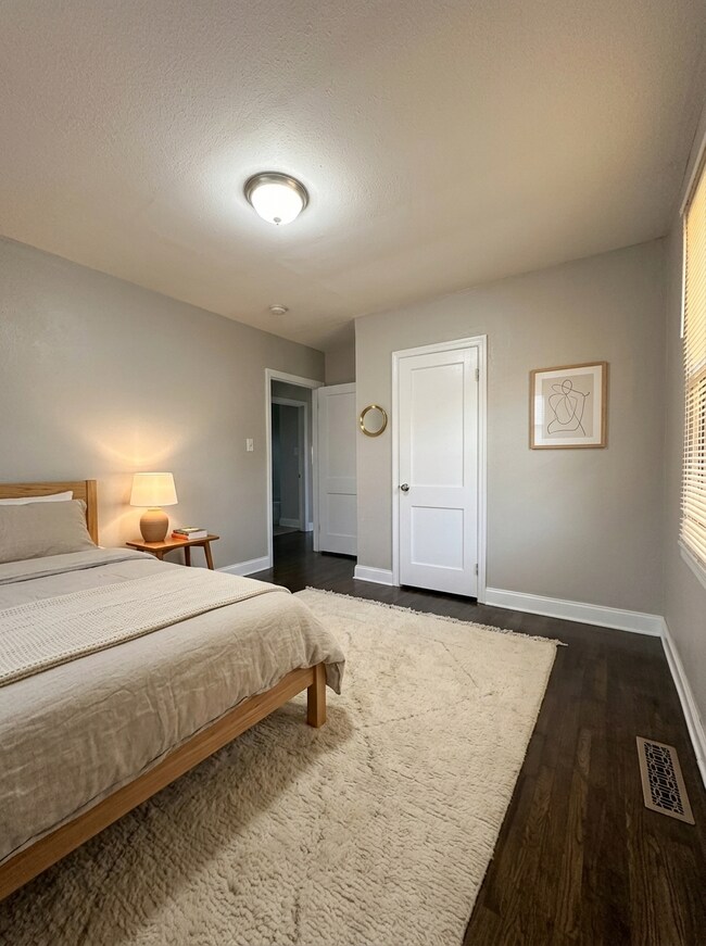 Foto del edificio - Charming Chilhowee Hills Cottage – Vintage Character Meets Modern Updates, Pets Welcome!