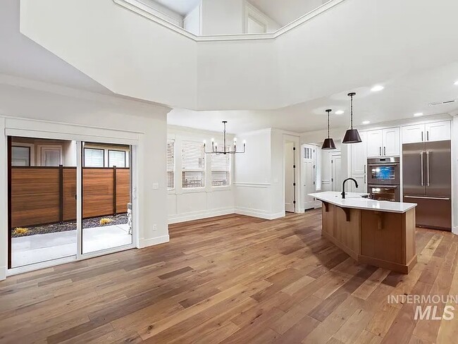 Foto del edificio - 3220 S Sedgebrook Ln