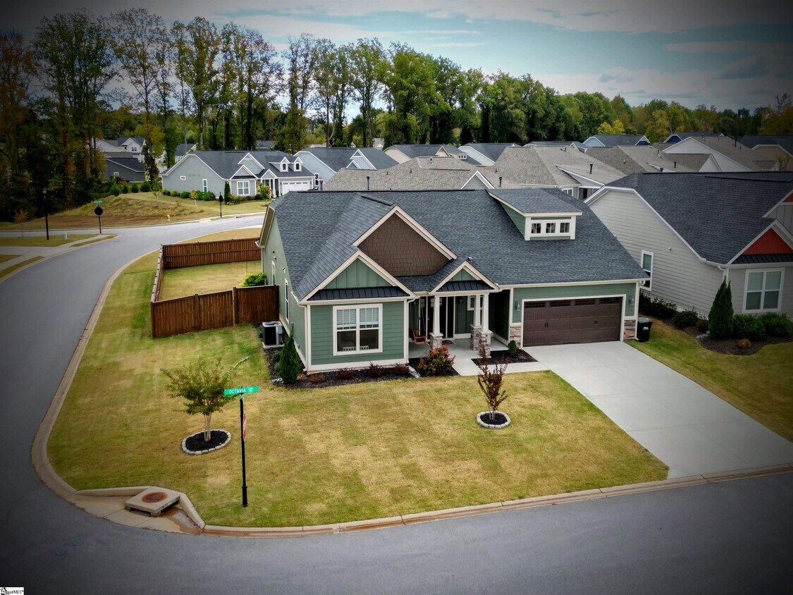 1 Octavia Rd, Taylors, SC 29687 House Rental in Taylors, SC