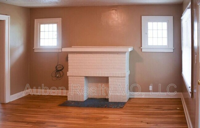 Foto del edificio - 5405 Harrison St