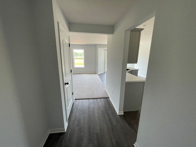 Building Photo - 1646 Teniente Ct