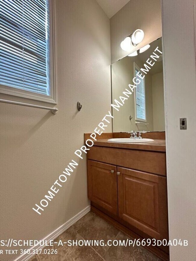 Foto del edificio - 4430 5th Ave NW