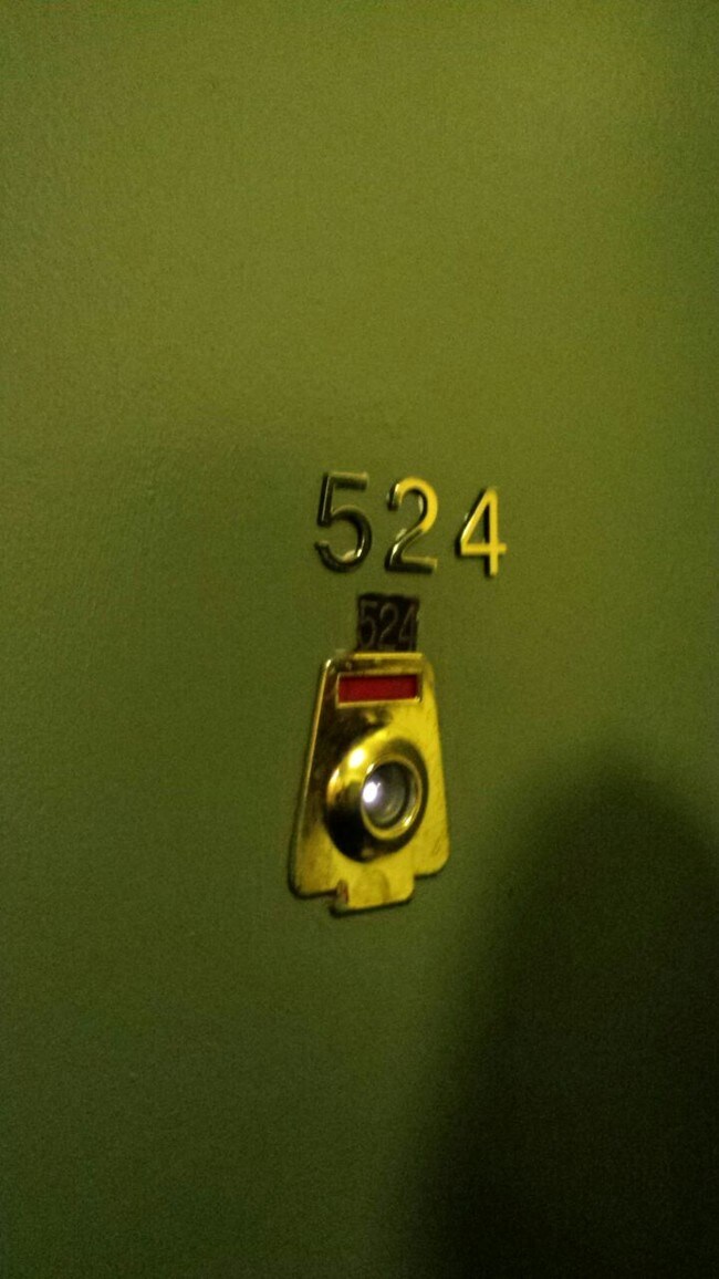 Foto del edificio - 950 Rutland Rd