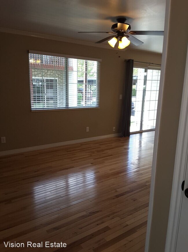 Foto del edificio - 2 br, 1 bath House - 461 N Orem Blvd