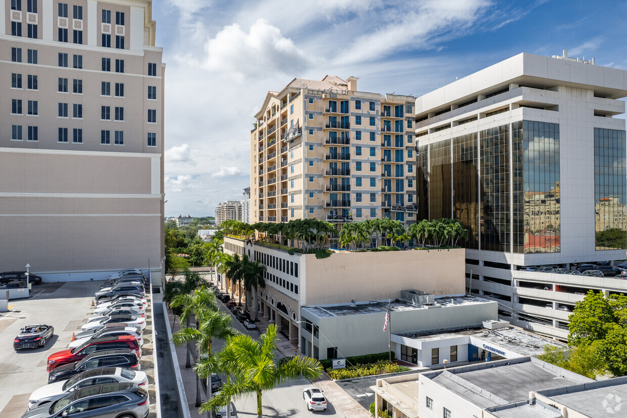 Primary Photo - Gables Park Tower