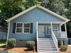 Building Photo - 1040 Thomasville Estates Dr SE