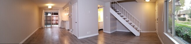 dining room, 1/2 bathrm - 3277 Via Grande
