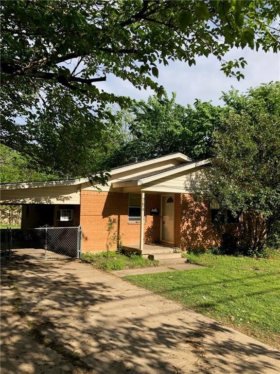 Building Photo - 754 Holcomb Rd