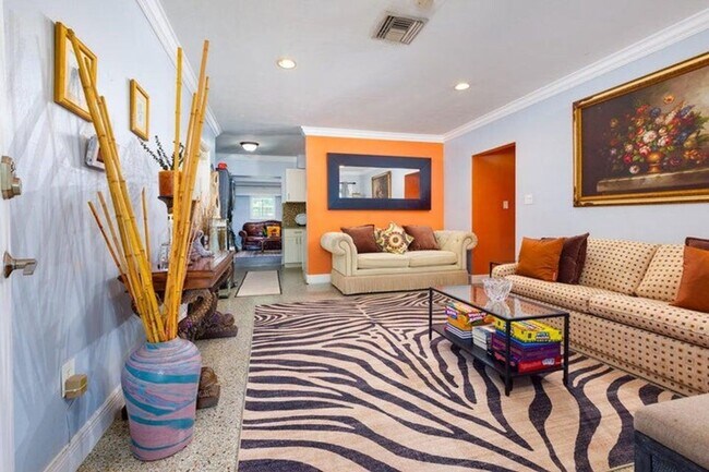 Foto del edificio - 145 SE 3rd Ave