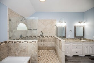 Building Photo - 206 Cheswick Cir
