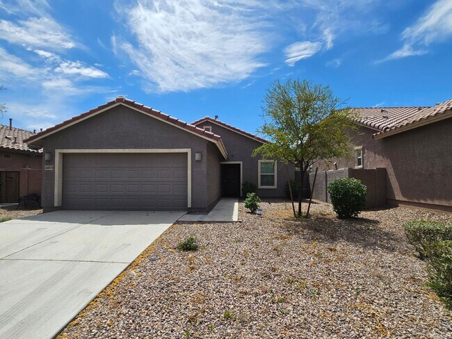 Foto del edificio - lovely 3bd 2 bth home