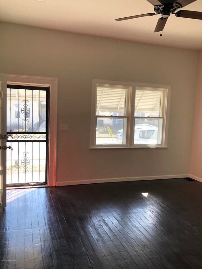 Foto del edificio - 1523 Christy Ave