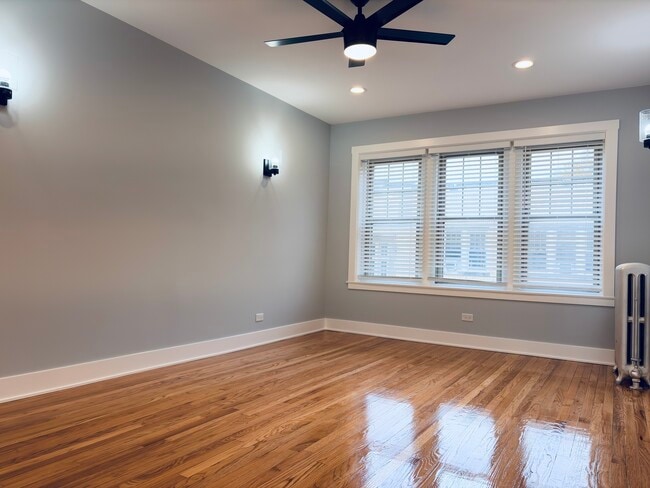 Foto del edificio - 5060 N Wolcott Ave