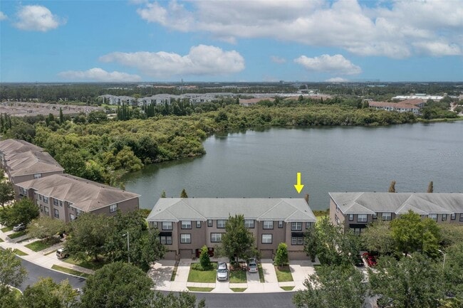 Building Photo - 2425 Lexington Oak Dr