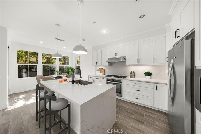 Foto del edificio - 83 Waterleaf