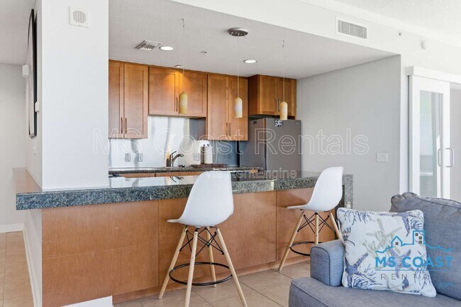 Foto del edificio - 2060 Beach Blvd
