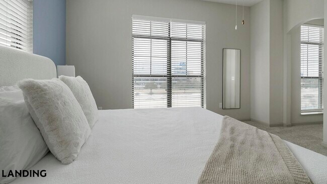 Building Photo - 3505 W Sam Houston Pkwy S