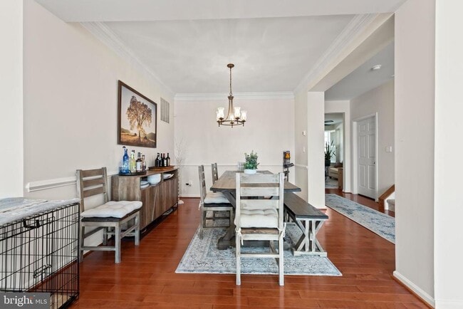 Building Photo - 43286 Morven Square