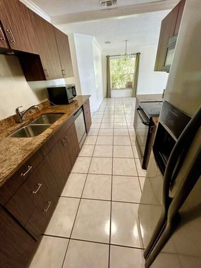 Foto del edificio - 141 Plumage Ln