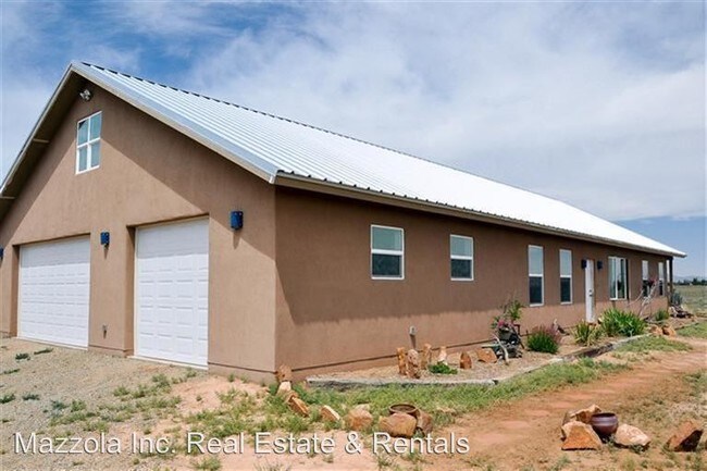 Building Photo - 3 br, 2 bath House - 25 Colella Rd