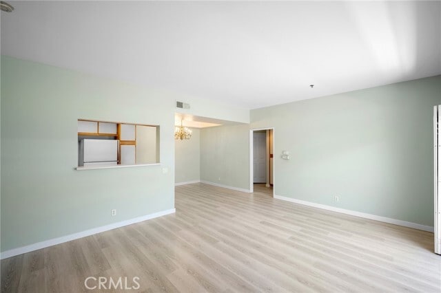 Building Photo - 13801 Oxnard St
