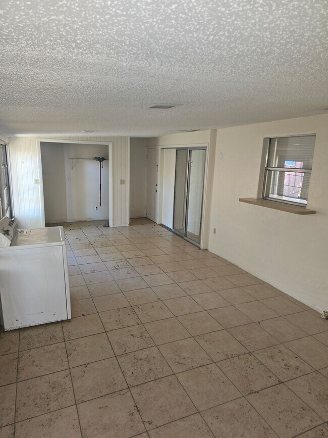 Foto del edificio - 2-Bedroom, 2-Bathroom Home in Spring Hill | ***(MOVE-IN SPECIAL/50% OFF 2ND MONTH)***