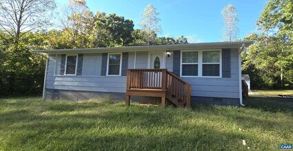 Building Photo - 3600 Green Creek Rd