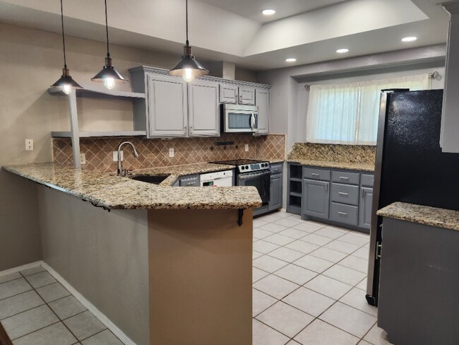 Foto del edificio - 1536 Apricot Ave