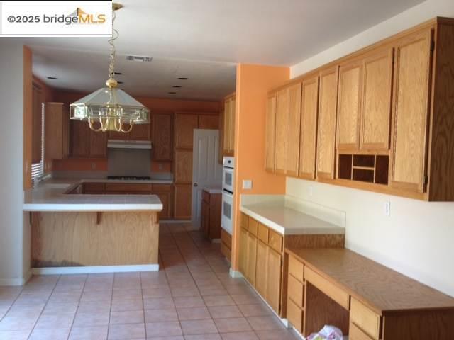 Foto del edificio - 505 Eagleridge Ct