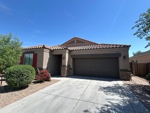 Building Photo - 14825 N 171st Dr