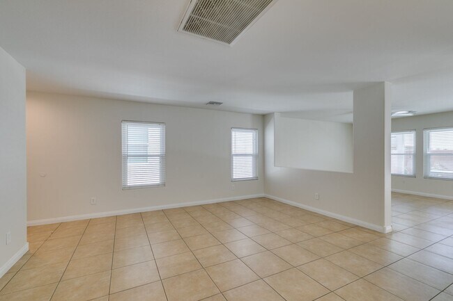 Foto del edificio - Remodeled 3-Bedroom Home with Loft.