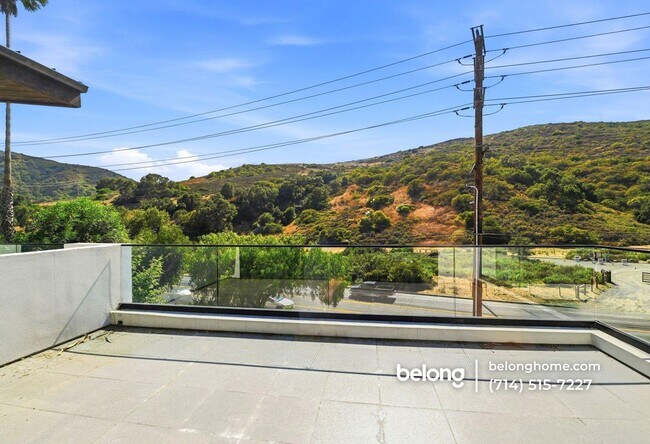 Foto del edificio - 20000 Laguna Canyon Rd