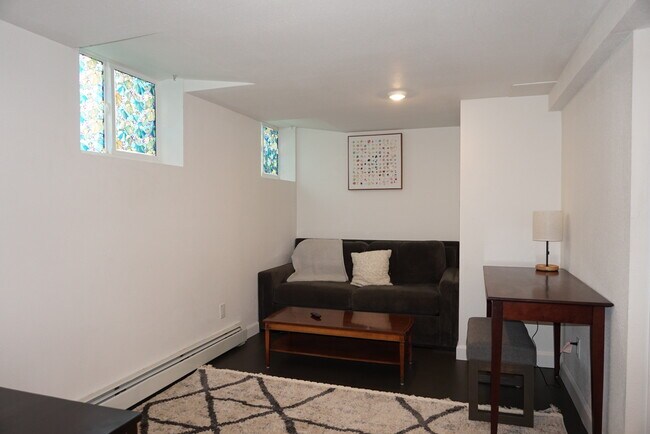 Building Photo - 7580 W 33rd Ave
