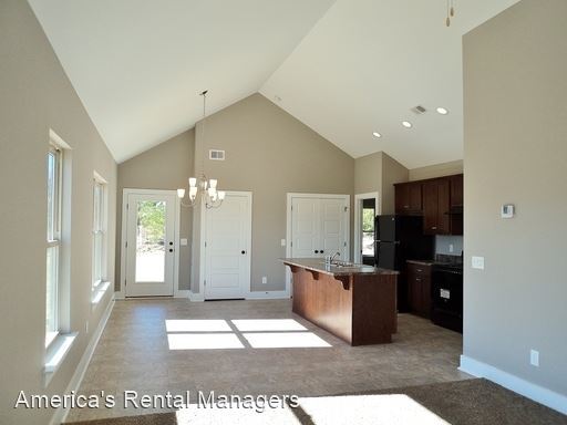 Building Photo - 3 br, 2 bath House - 9380 Hoffman Place