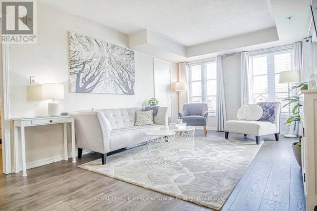 Building Photo - 3070 Rotary Way