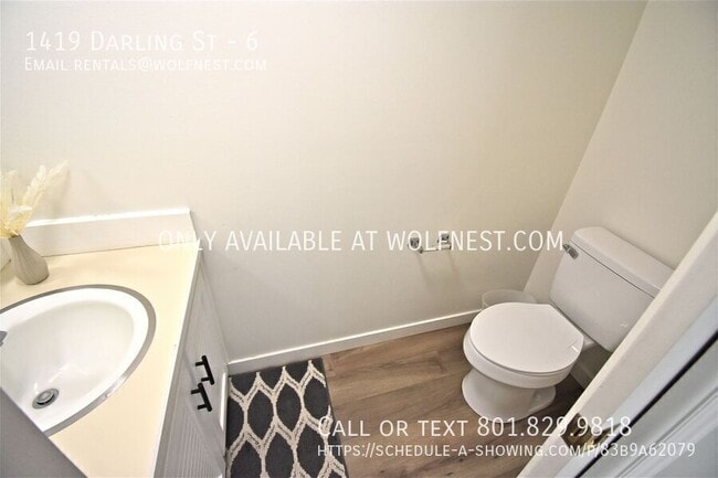 Building Photo - 1419 Darling St