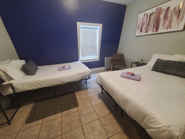 Foto del edificio - 280 Plainfield St