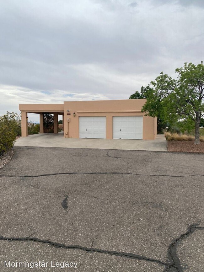 Building Photo - 4 br, 2 bath House - 3205 Majestic Ridge