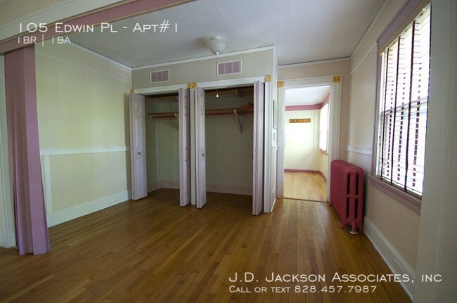 Building Photo - 105 Edwin Pl