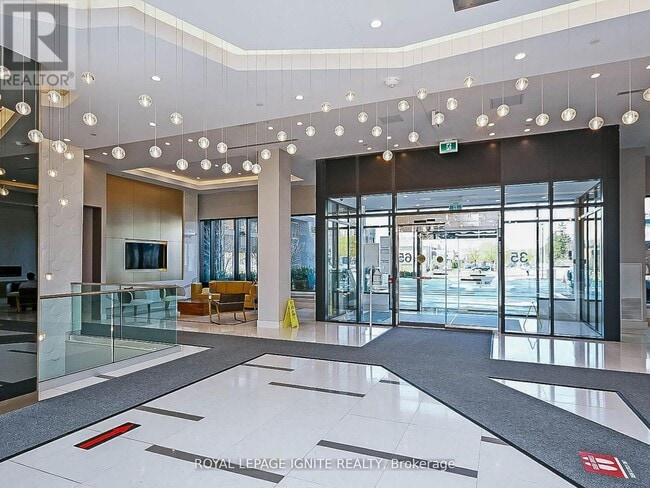 Photo du bâtiment - 35 Watergarden Dr